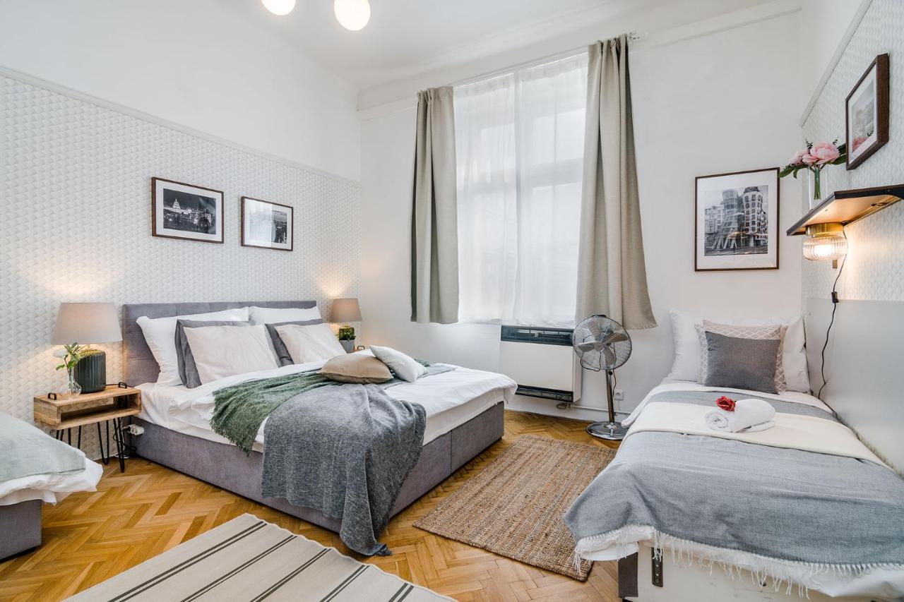 Florenc Apartments Prague 1 By Michal&Friends Екстериор снимка