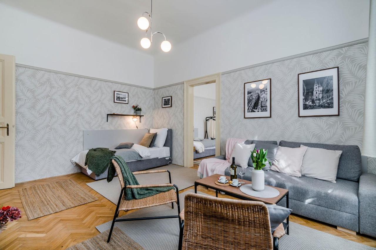 Florenc Apartments Prague 1 By Michal&Friends Екстериор снимка
